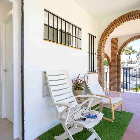 Escape At Marbella, Premium Apartment, 5min On Apartment *